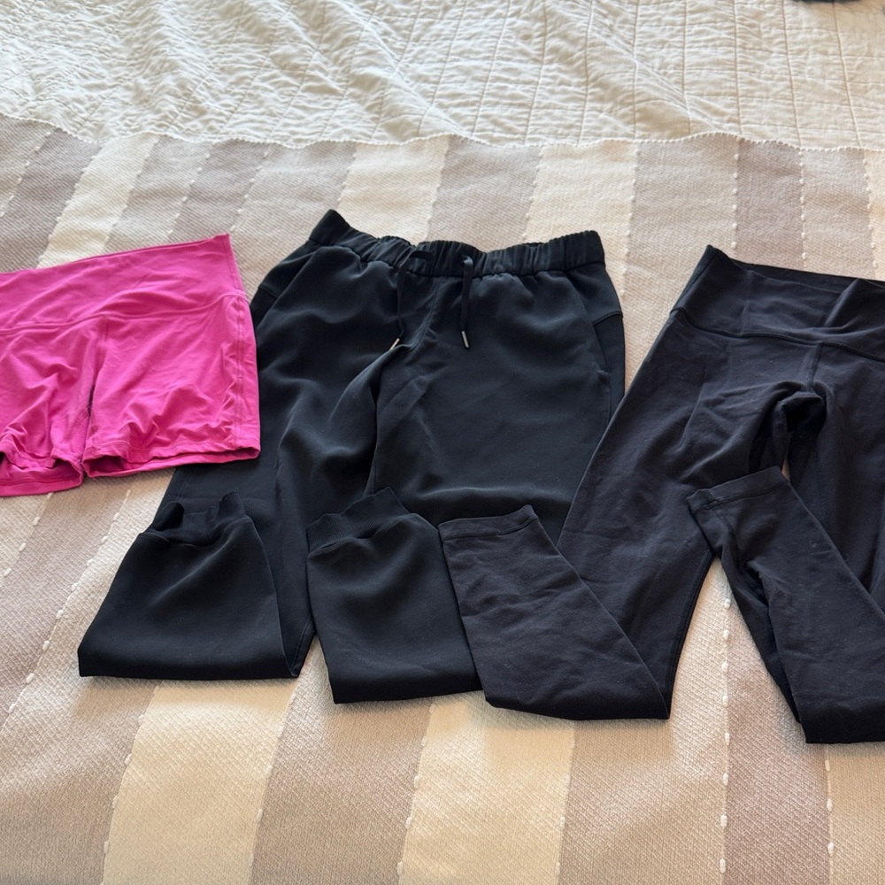 Bundle Lululemon bottoms